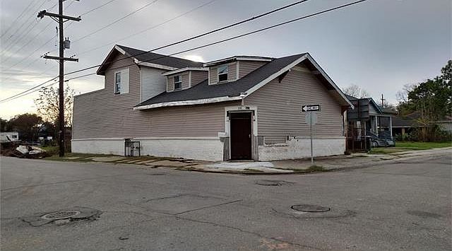 1st image of 2138 Mazant St