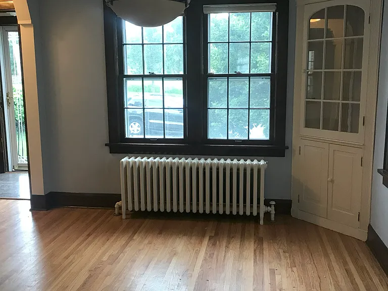1347 Highland Pkwy — Photo 7