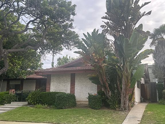 2nd image of 6642 S Garth Ave