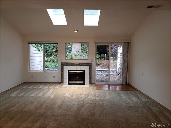 2nd image of 1411 32nd Street Ct NW