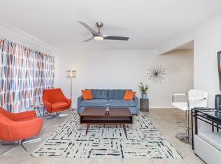 463 Bradshaw Ln #26, Palm Springs, CA 92262
