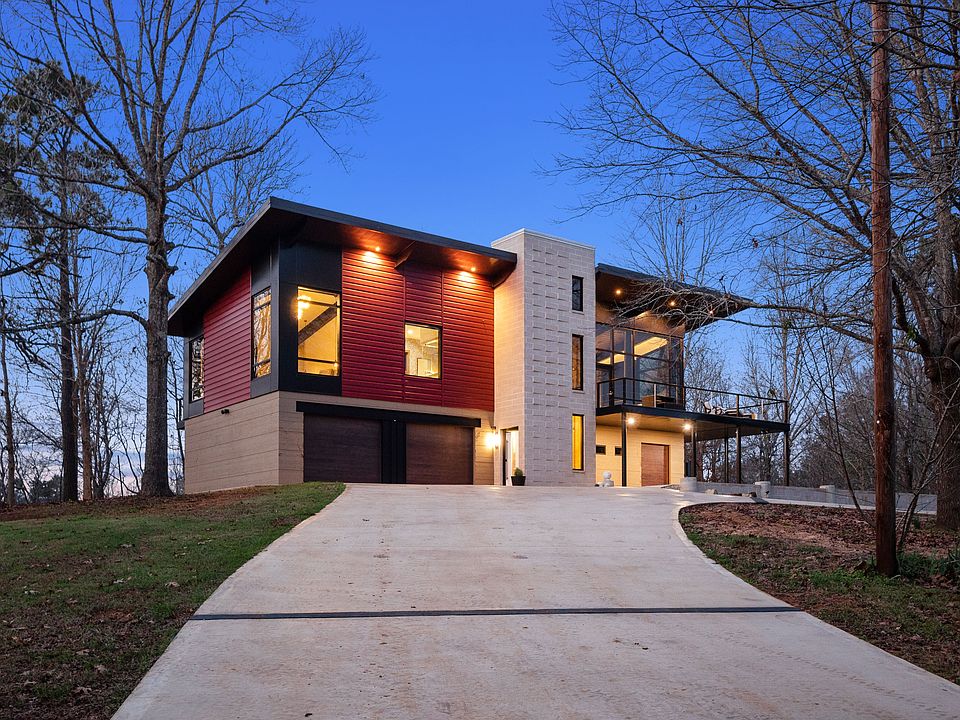 1st image of 540 Wells Ln