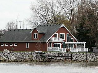 5435 Ottawa River Rd, Toledo, OH 43611