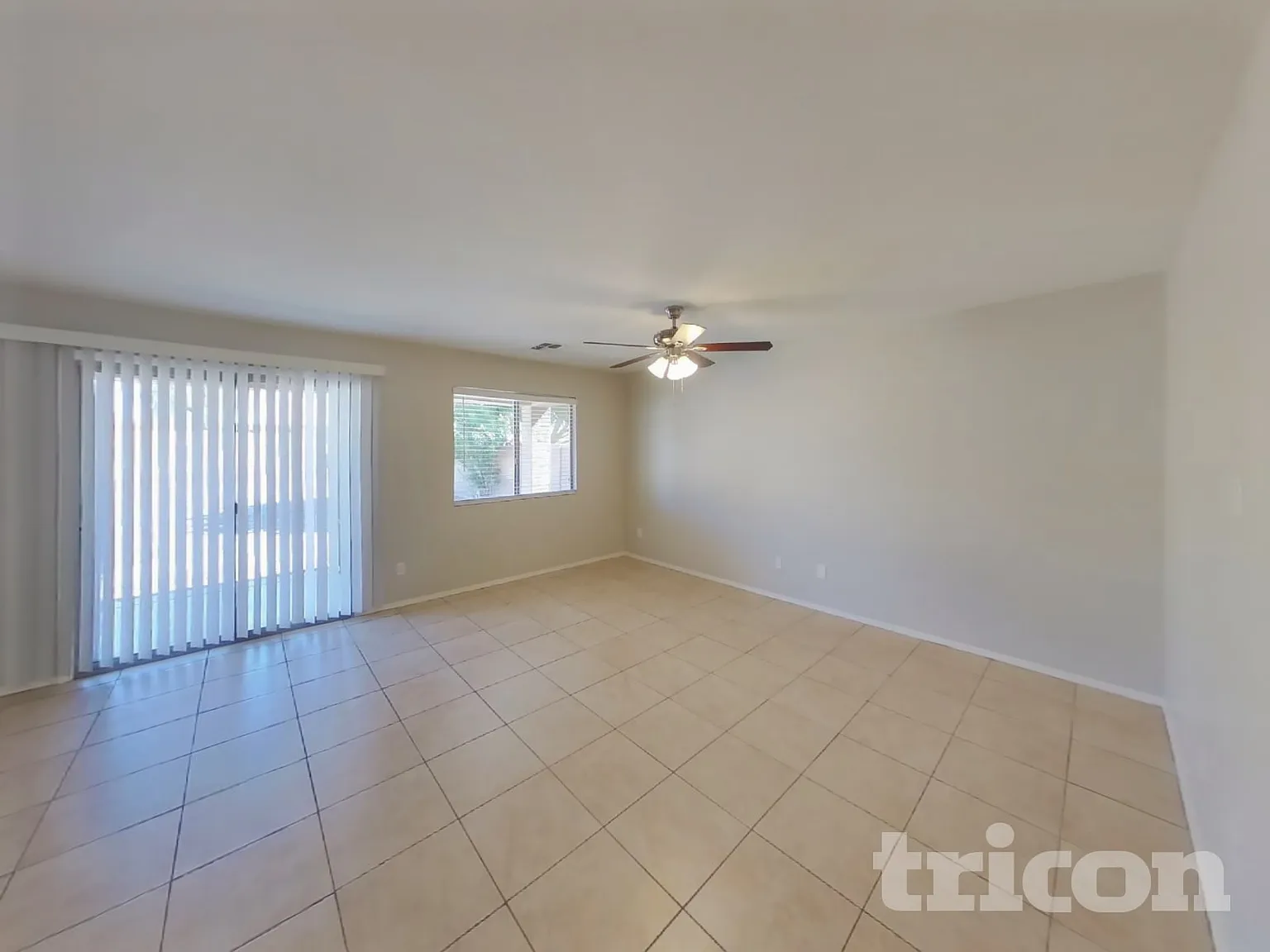 11328 W Hazelwood Street Phoenix AZ — Photo 4