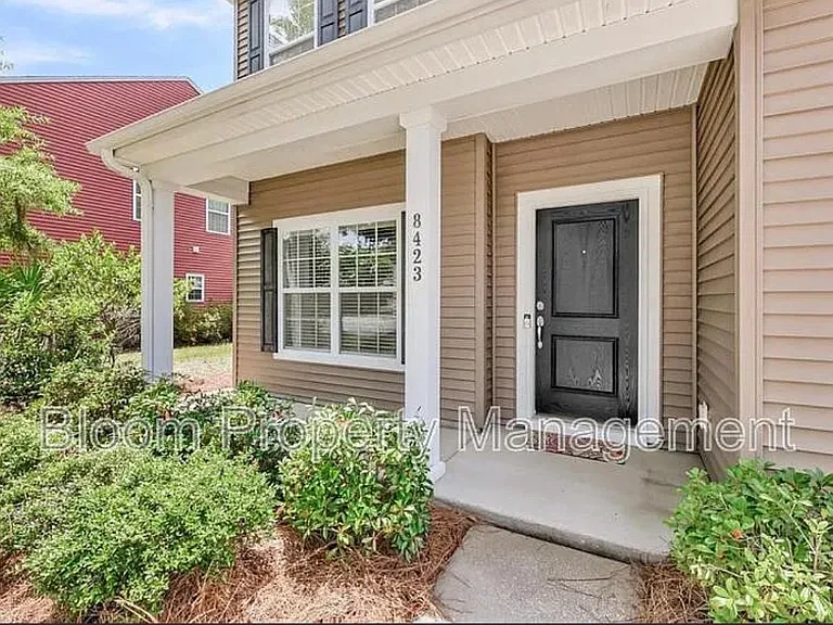 8423 Taylor Plantation Rd — Photo 5