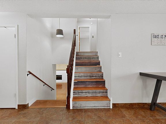 5th image of 3605 Chelwood Park Blvd NE