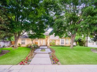 2699 Armstrong Ave, Clovis, CA 93611