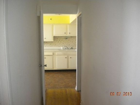 4th image of 9522 S Kenneth Ave #3N