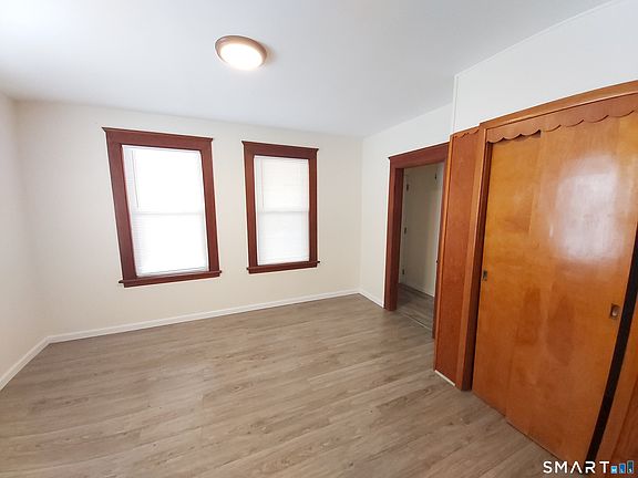 3rd image of 205 Hawkins Street