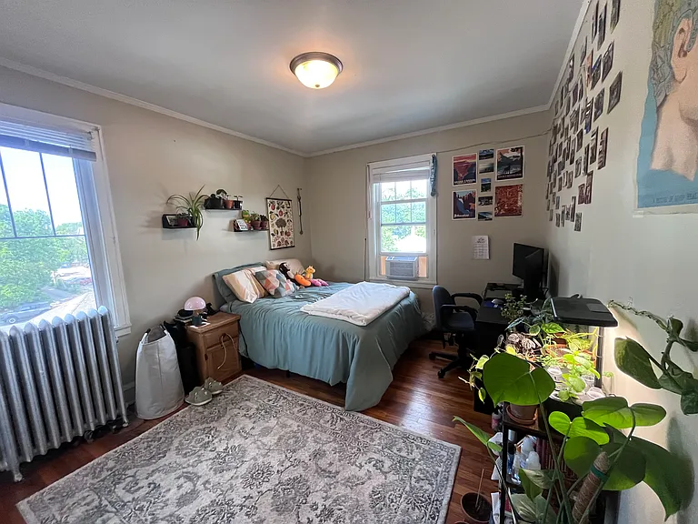2517 Bryant Ave S #303 — Photo 6