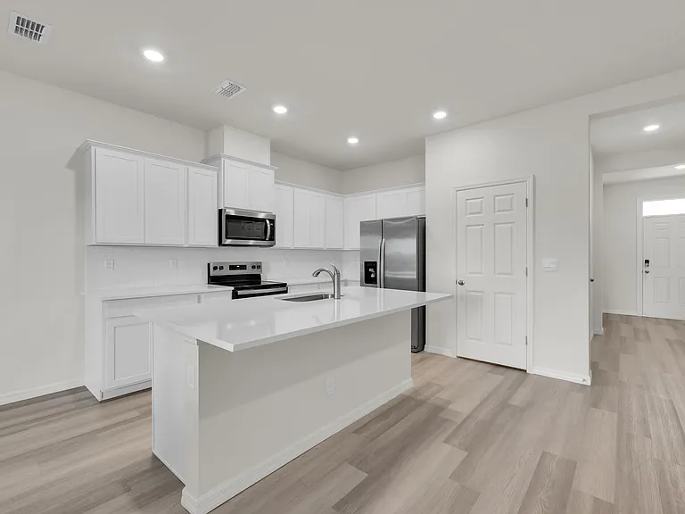 12834 SW Forli Way — Photo 4