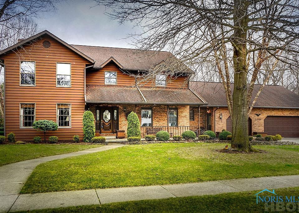 1st image of 409 Scarlet Oak Dr