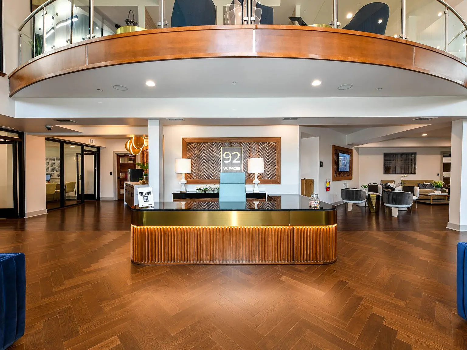 92 West Paces Luxury Apartments — Photo 3