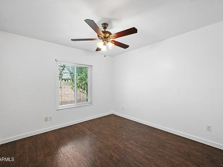 1331 N Kingston St — Photo 21