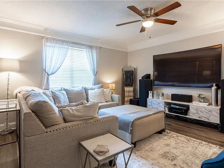 6900 Roswell Rd #N13 — Photo 10