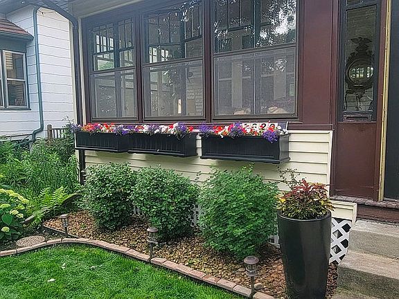 3rd image of 1620 Lafond Ave