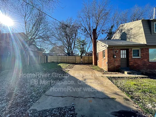 4878 Fernbrook Dr Photo 1