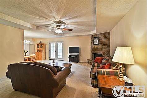 4th image of 6301 Big Springs Dr
