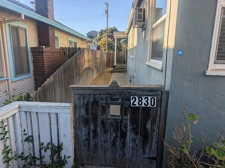 2830 14th Ave — Photo 18