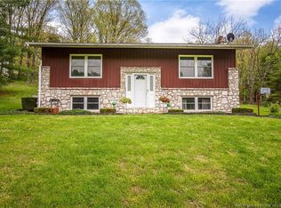 988 N Highfill Chapel Rd, Taswell, IN 47175