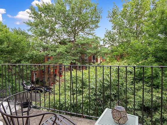 5th image of 101 Butler St APT 3F