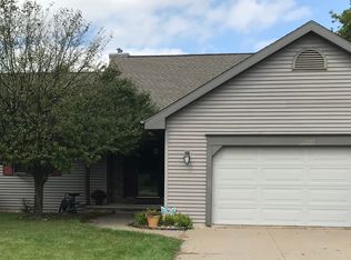 W2534 Block Rd, Appleton, WI 54915