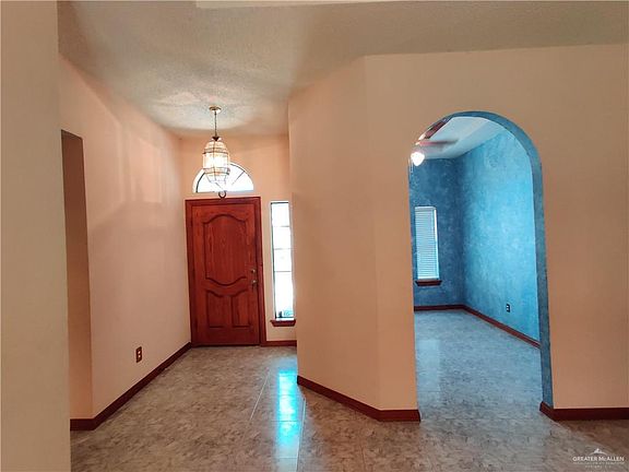 3rd image of 2310 Wildflower Dr