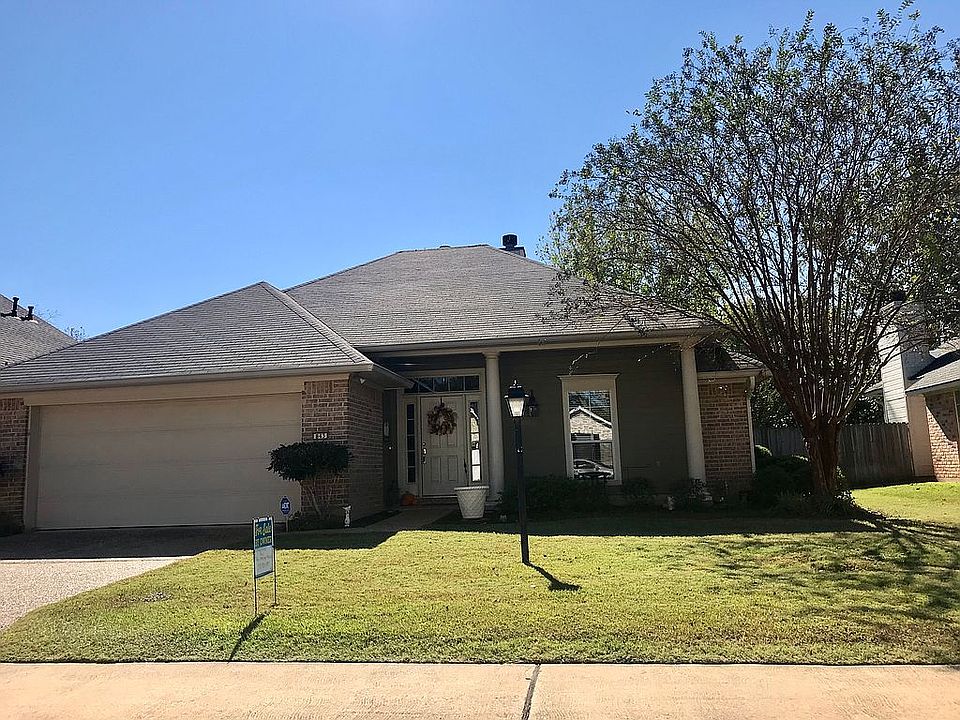 2nd image of 843 Mobile Ct