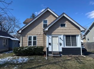 937 Vestal Rd, Vestal, NY 13850