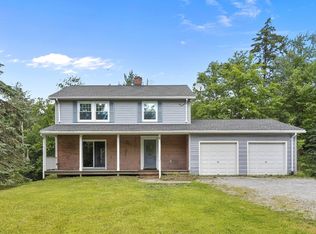9 David Dr, Peru, MA 01235