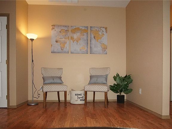5th image of 16808 118th Avenue Ct E