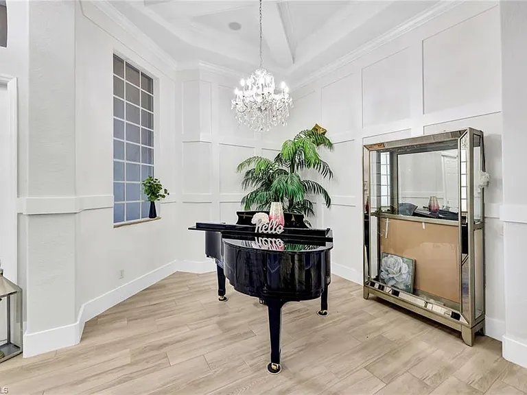 8910 Paseo De Valencia St — Photo 5
