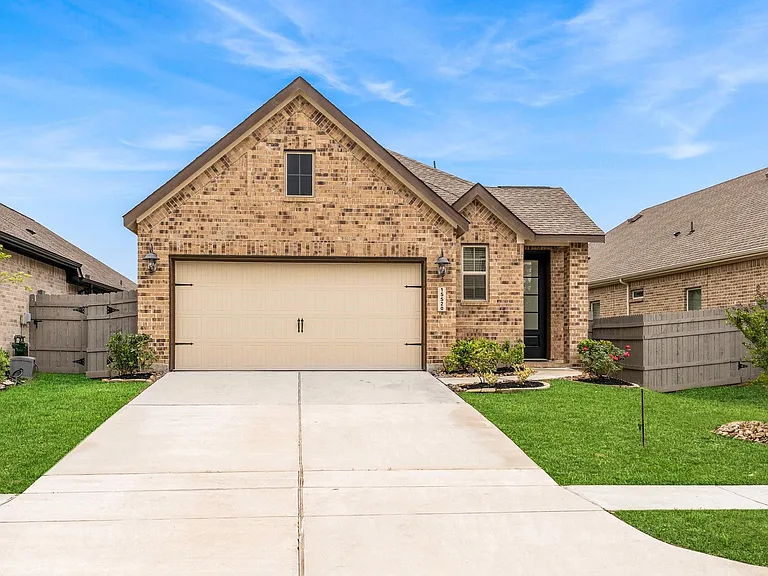 15520 Sunset Maple Ct — Photo 2