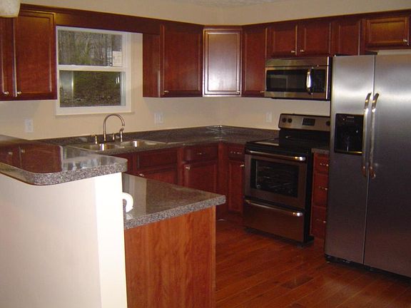 2nd image of 10205 Julie Ln