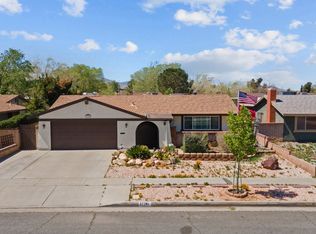 37761 27th St E, Palmdale, CA 93550