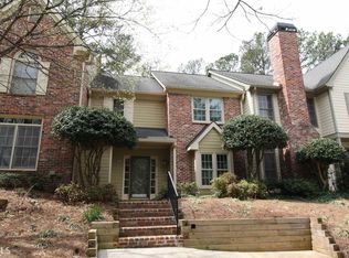148 River Ridge Ln, Roswell, GA 30075