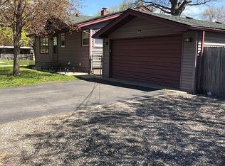 1101 Kingsley Dr, Machesney Park, IL 61115