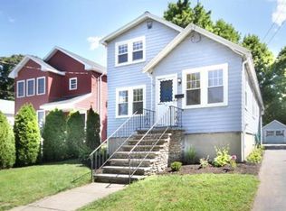 519 Lebanon St, Melrose, MA 02176