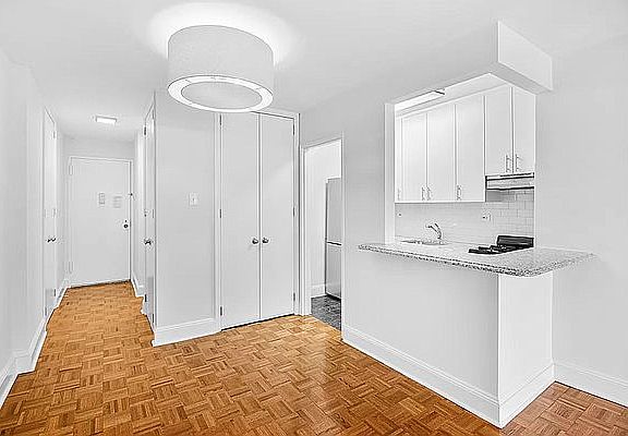 3rd image of 442 W 57th St APT 2F