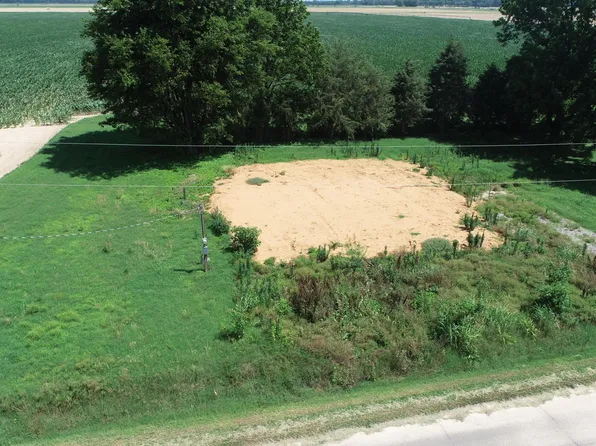 694 Boothspoint Rd, Lenox, TN 38047