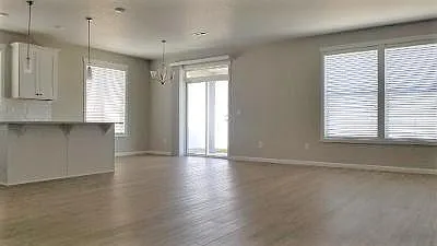 2120 Amber Loop — Photo 9