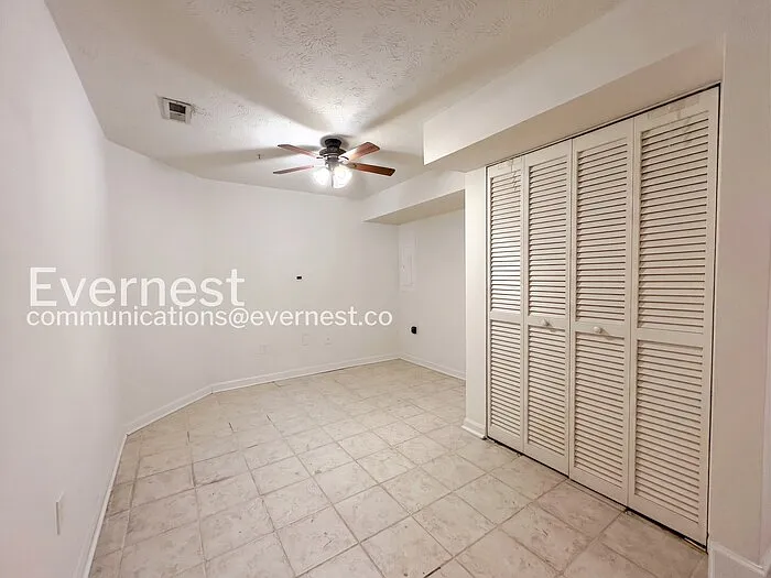 6504 Tapwood Ct — Photo 21