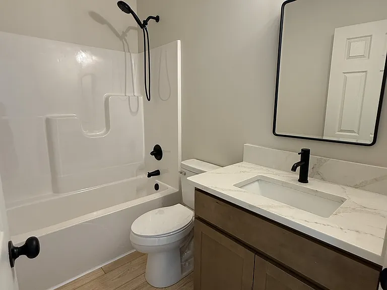 2213 Cityview Ave — Photo 13