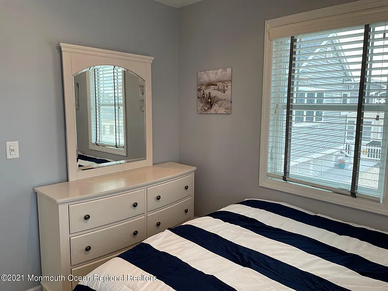 106 W Pompano Way — Photo 7