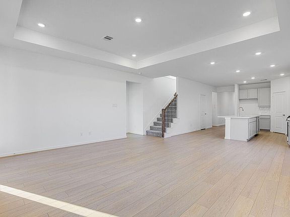 3rd image of 1122 Mattinson Rae Ct