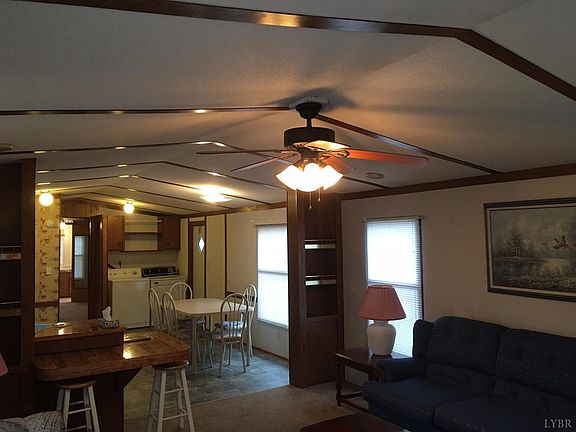 5th image of 172 Chestnut Creek Dr