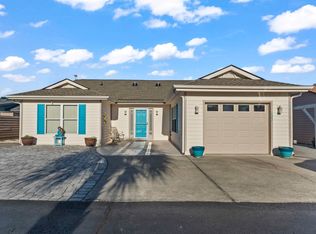 622 Persimmon Ln, North Myrtle Beach, SC 29582