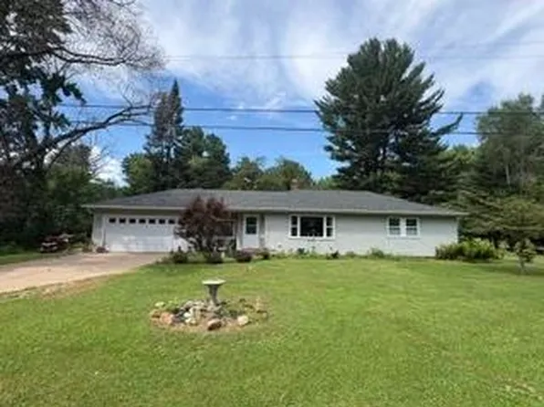5156 N Shore Dr, Eau Claire, WI 54703
