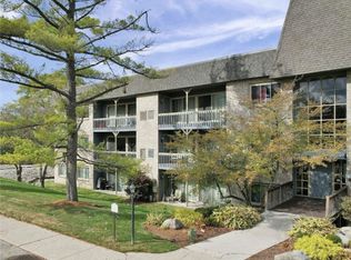 2934 Mount Hope Rd APT 310, Okemos, MI 48864