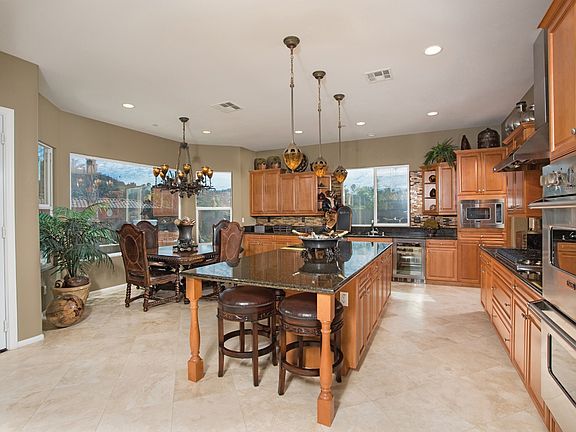 2nd image of 27364 Saint Andrews Ln